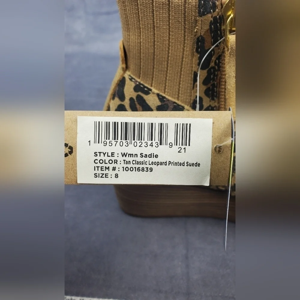 TOMS Sadie Tan Classic Leopard print Suede Women's‎ Wedge heel Boot Size 8